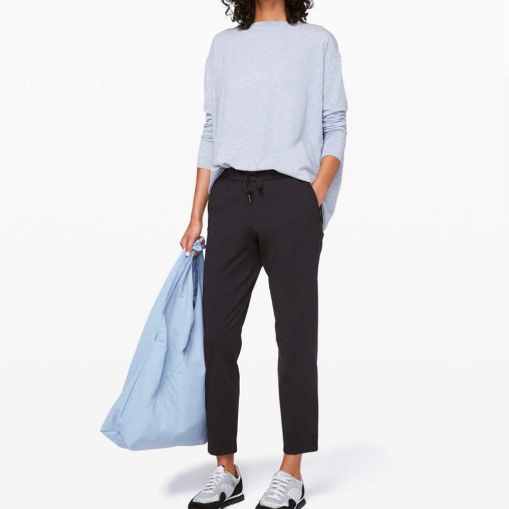 Lululemon - On the Fly 7/8 Pant, Black, size 6